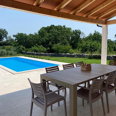 Villa Yucca Istra 라빈 외부 사진