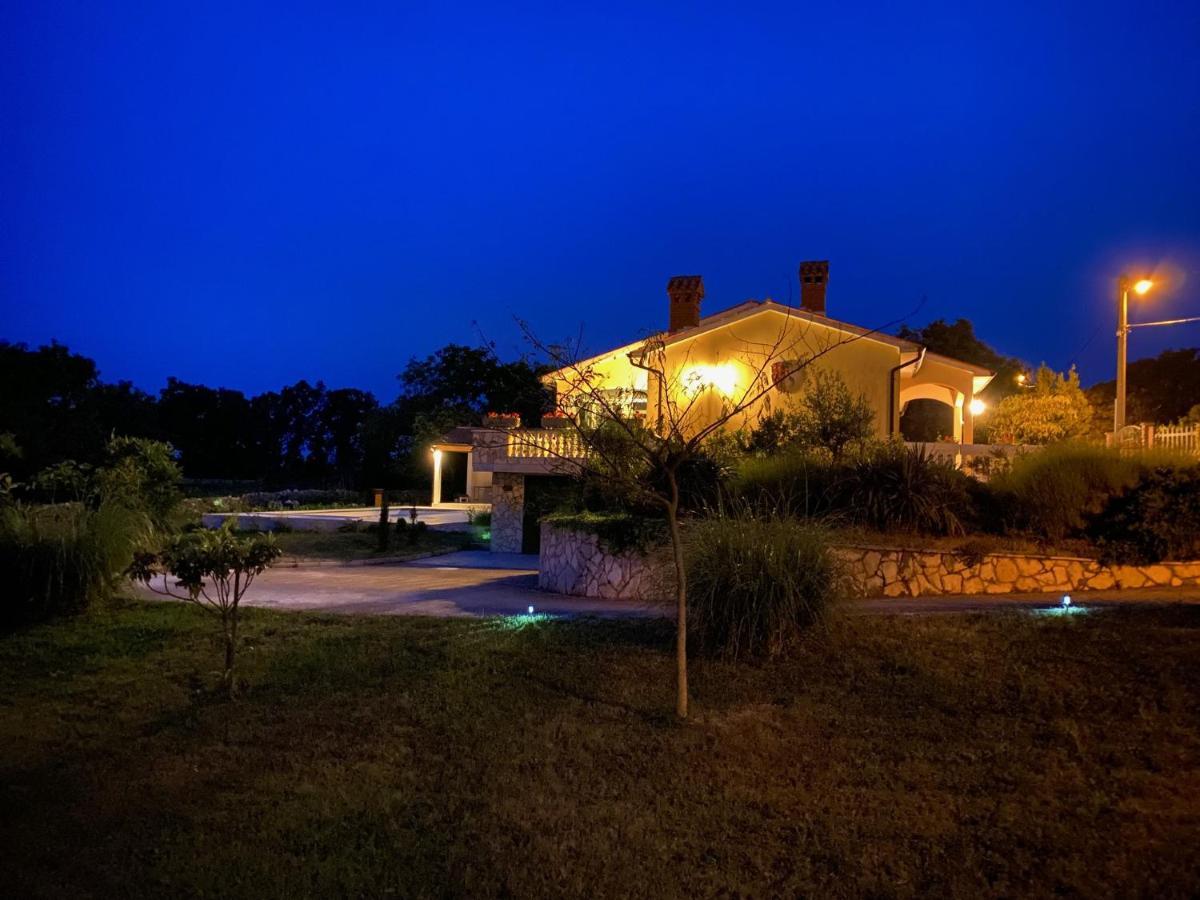 Villa Yucca Istra 라빈 외부 사진
